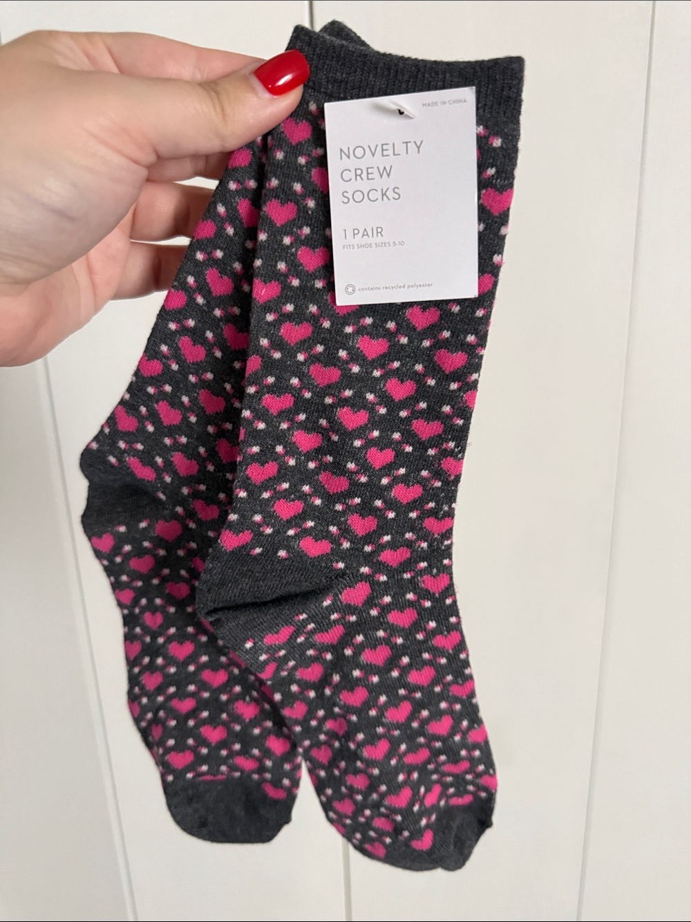 Novelty Crew Socks - Dark Gray with Pink Heart Pattern NWT